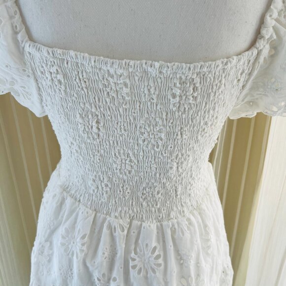 Women White Embroidery Hollow Out Hole Flower Short Puff Sleeve Mini Dress - Picture 14 of 16